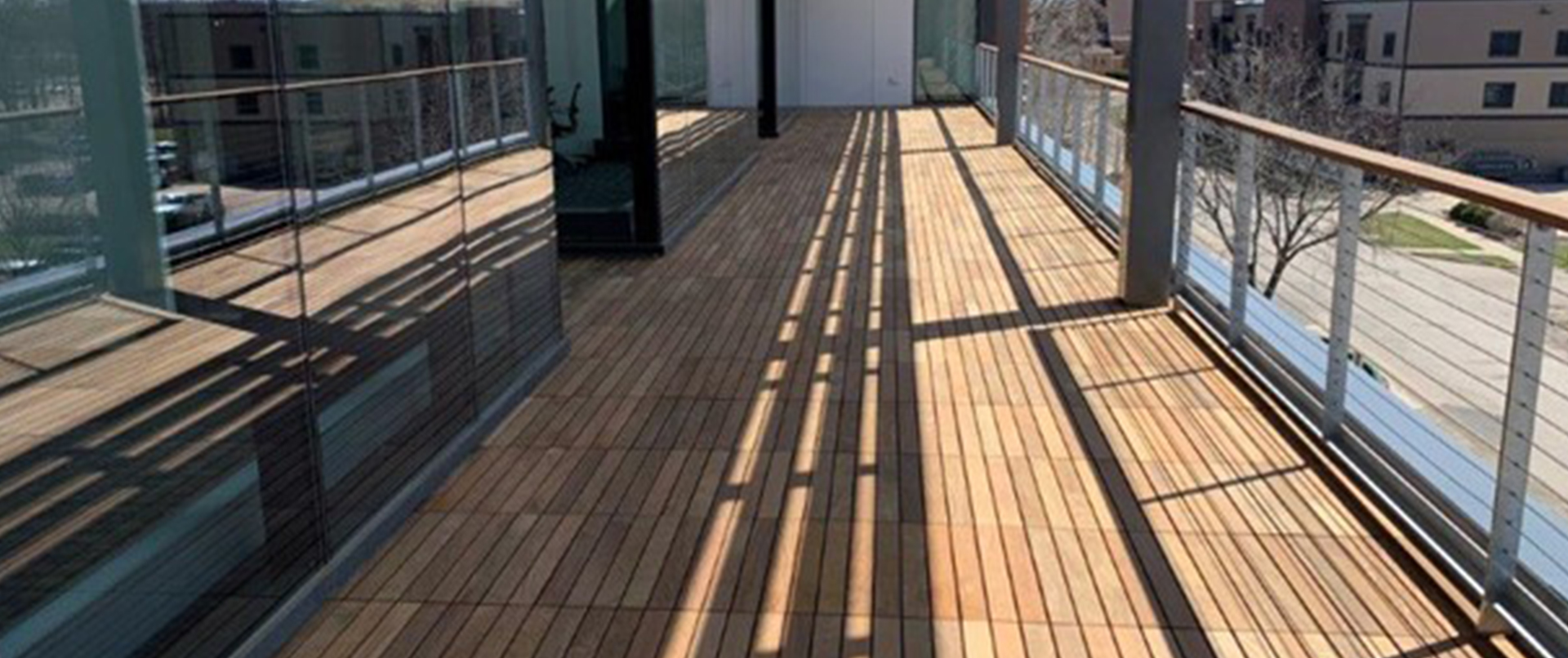 Environmentally Conscious Rooftop Deck Environmentally Conscious Rooftop Deck