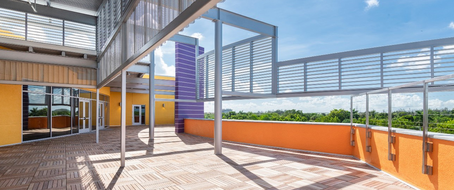 Vibrant and Open Outdoor Terrace Vibrant and Open Outdoor Terrace