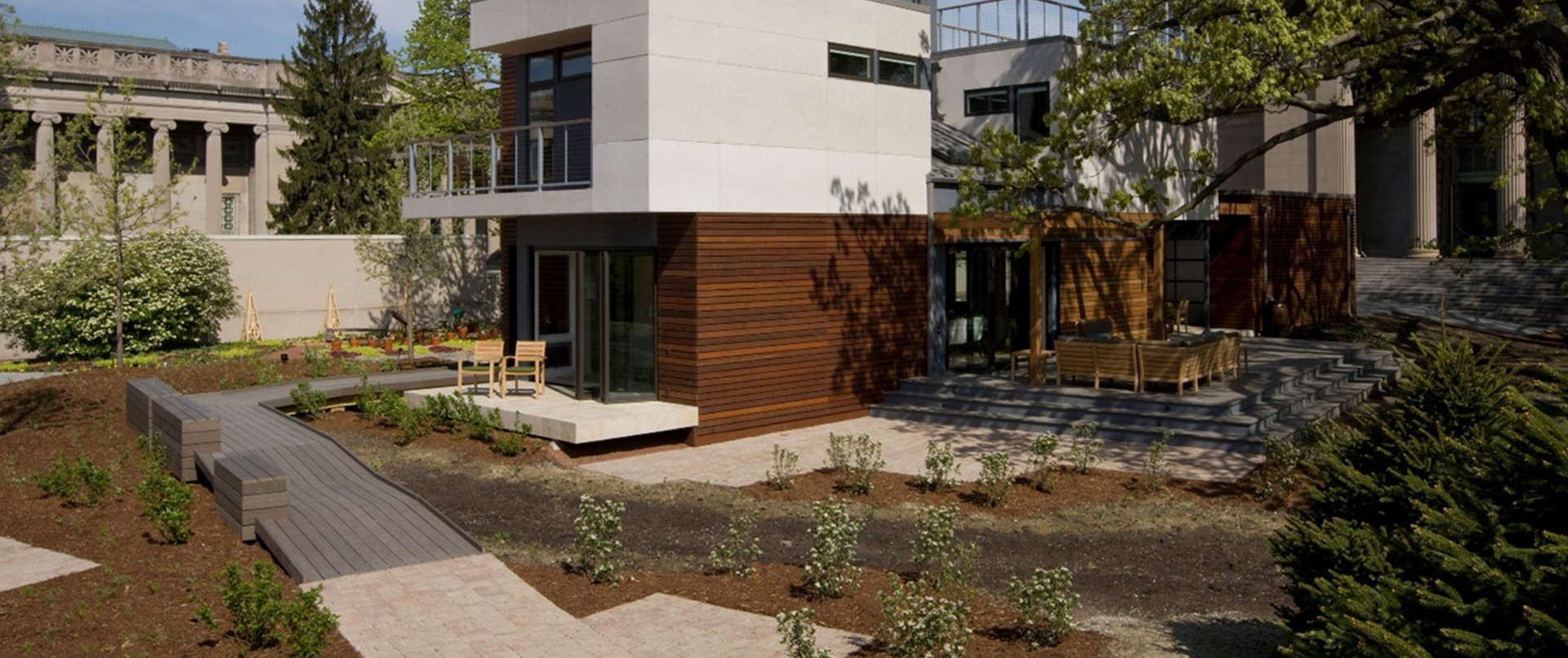 Eco-Friendly Outdoor Walkway Eco-Friendly Outdoor Walkway